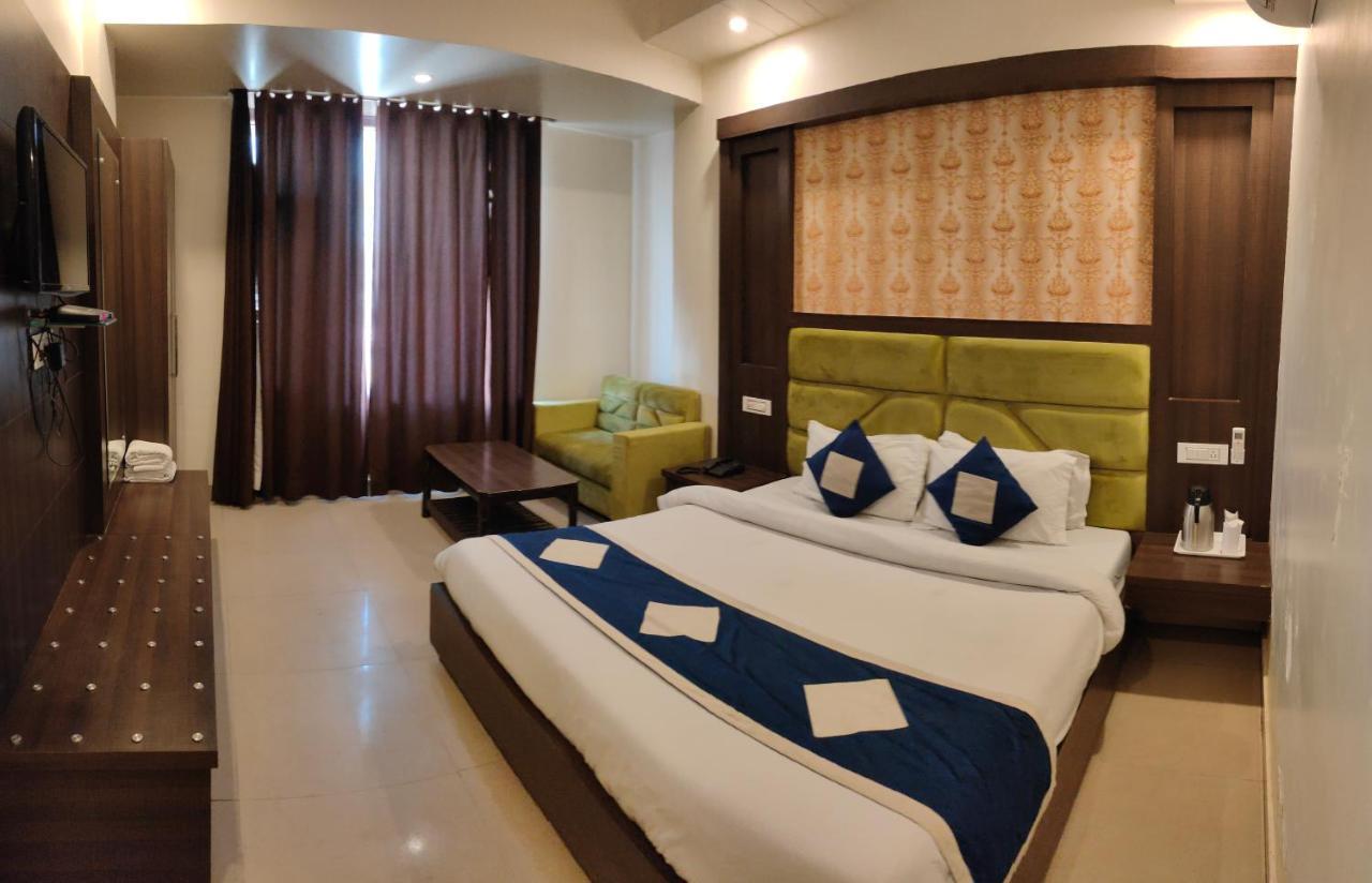Hotel Krishna Katra  Exterior foto